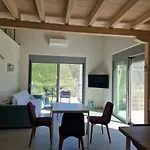 Maya Lefkada فيلة *