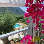 Maya Lefkada 别墅