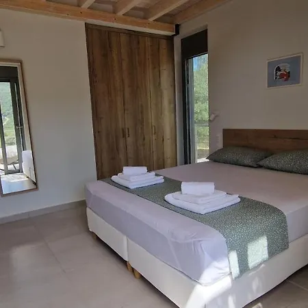 Maya Lefkada Evgiros