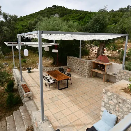 Maya Lefkada Villa *