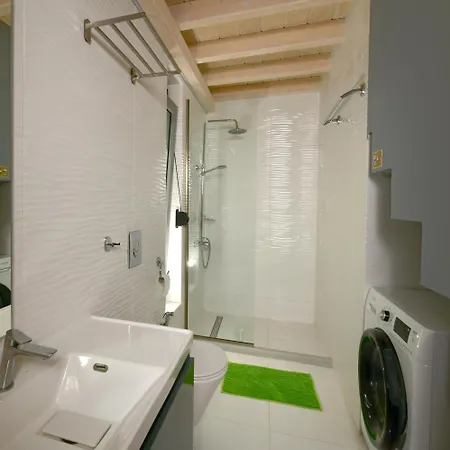 Maya Lefkada * Evgiros