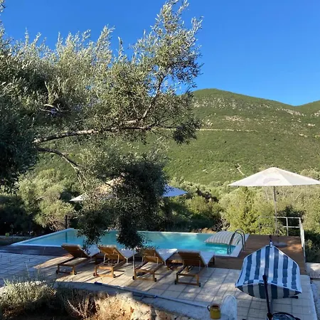 Maya Lefkada * Evgiros