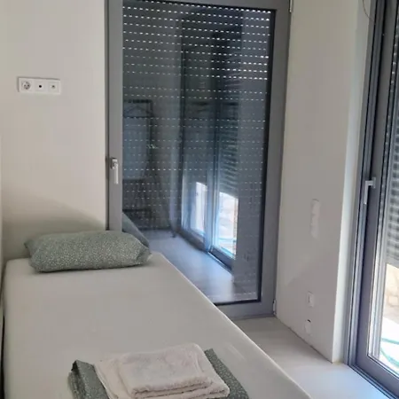 Maya Lefkada Evgiros