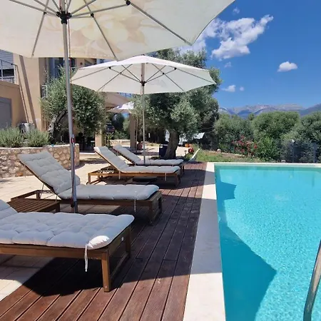 Maya Lefkada Villa *