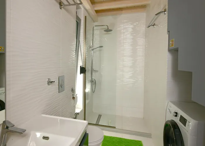 Maya Lefkada * Evgiros